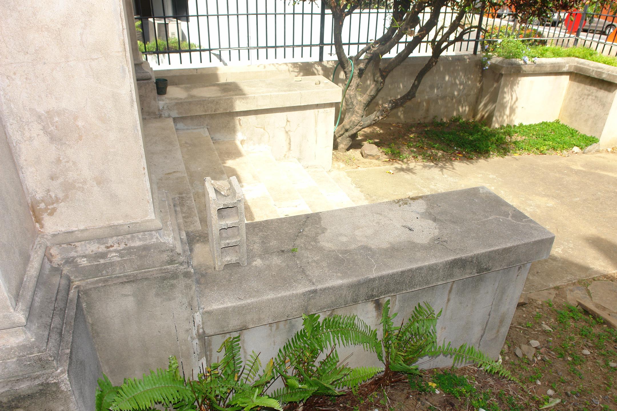 Capilla Nuestra Señora de Lourdes - San Juan (Miramar) - 2011 00062
